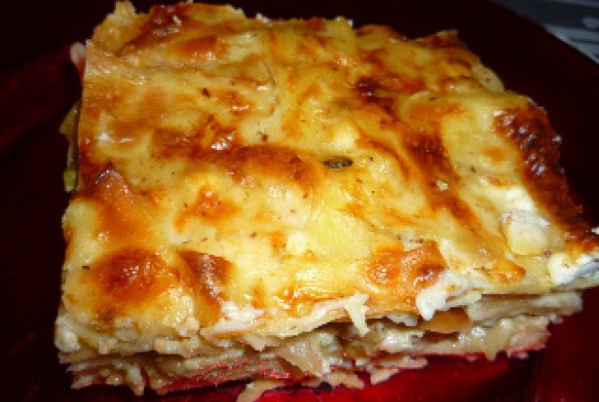 Lasagna cu legume, branza si nuci caju