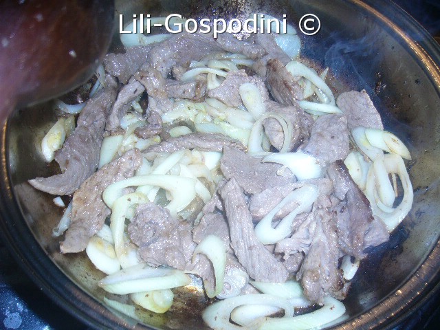 Carne de vitel cu legume