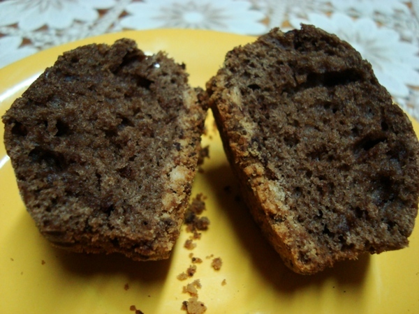 Mocha Muffins cu crusta de biscuiti