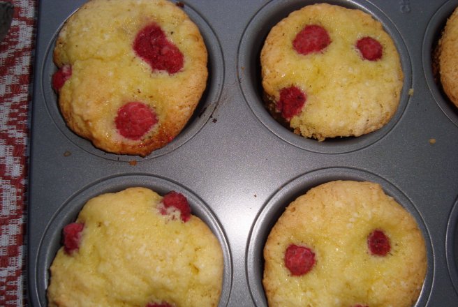 Muffins cu zmeura