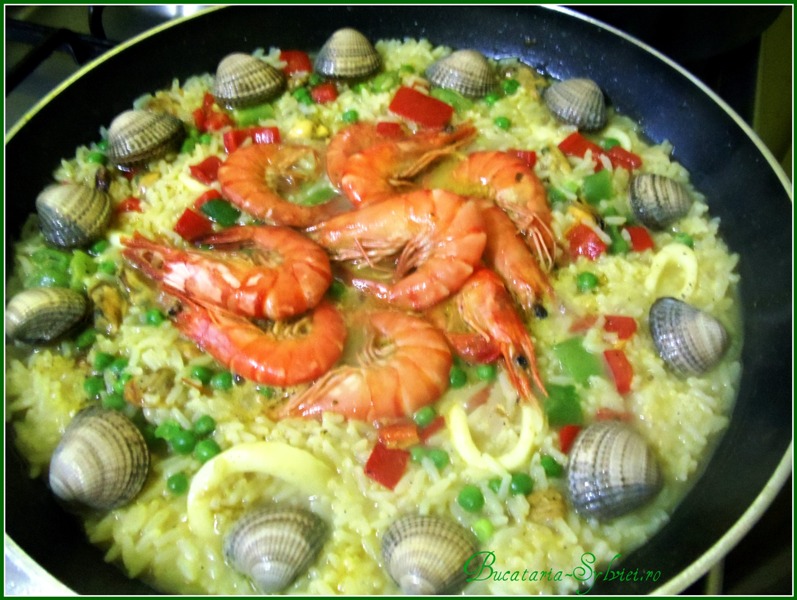 Paella valenciana