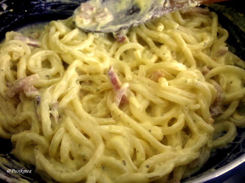 Spaghete carbonara, reţetă adaptata