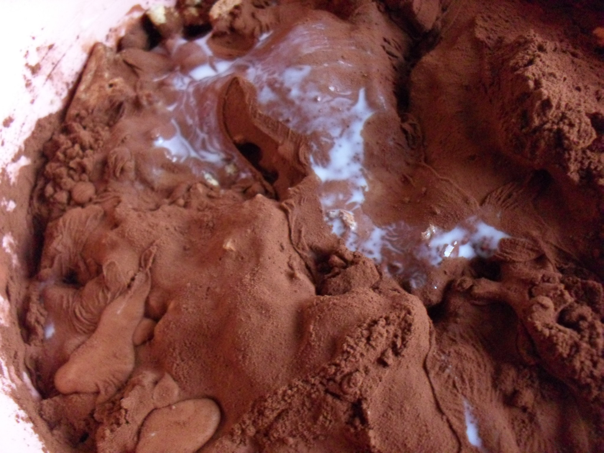 Desert rulada de biscuiti cu nuca de cocos
