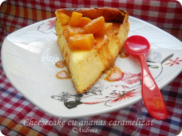 Cheesecake cu ananas caramelizat