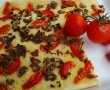 Focaccia cu carne si rosii cherry-1