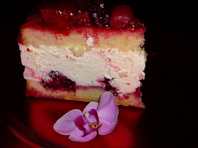 Cheesecake cu fructe de padure