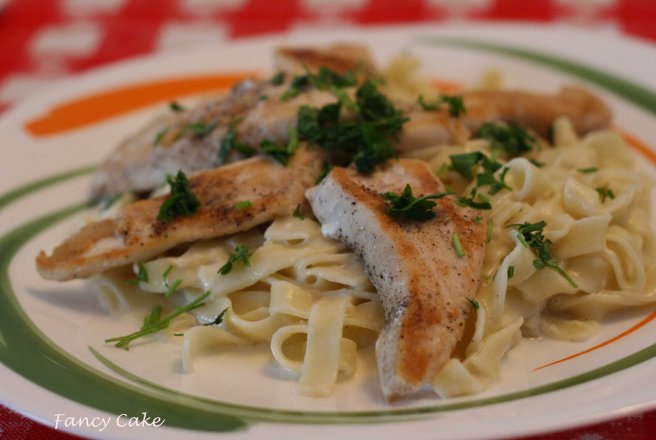 Paste Chicken Alfredo