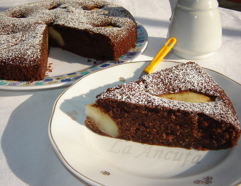 Tarta cu ciocolata si pere