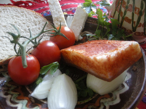 Slanina fiarta in bait cu boia de ardei