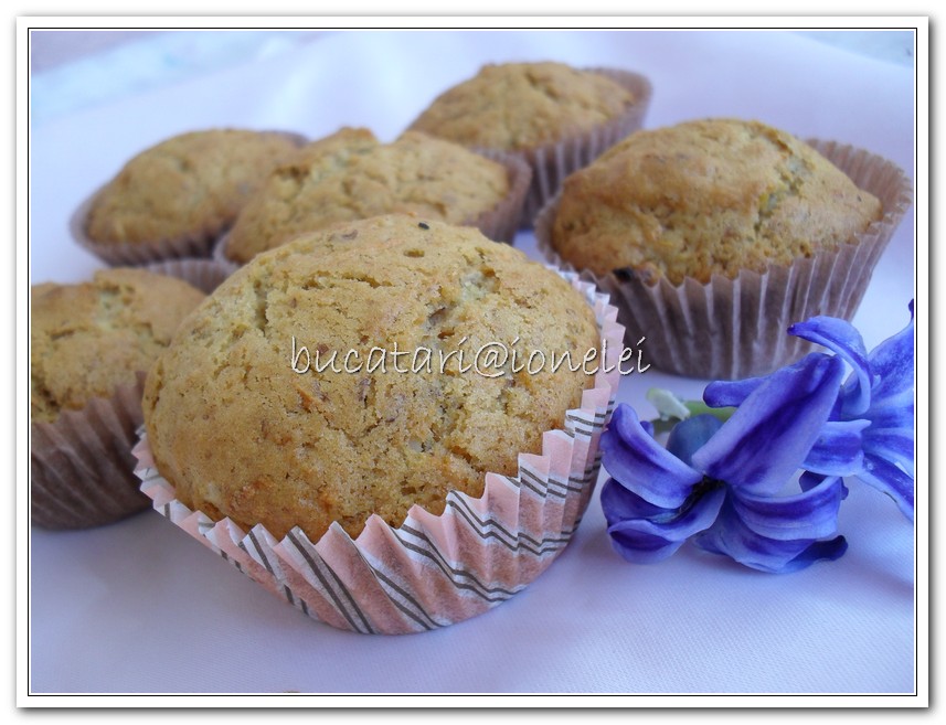 MUFFINS cu morcov (reteta de post)