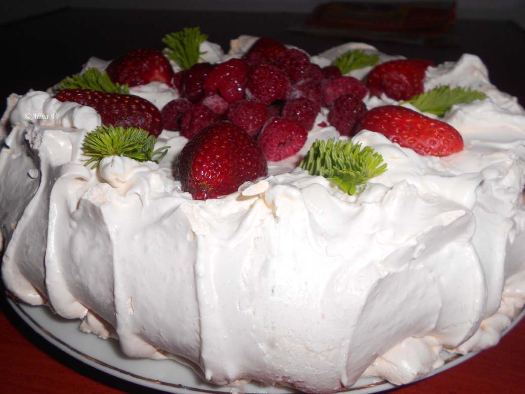 Tort Pavlova