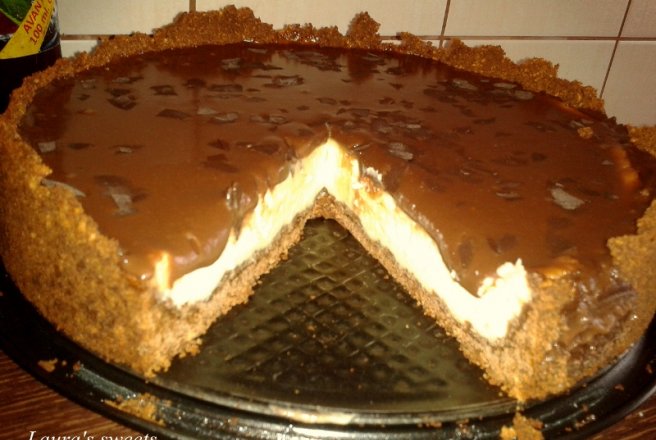 Tarta cu crema branza si ciocolata