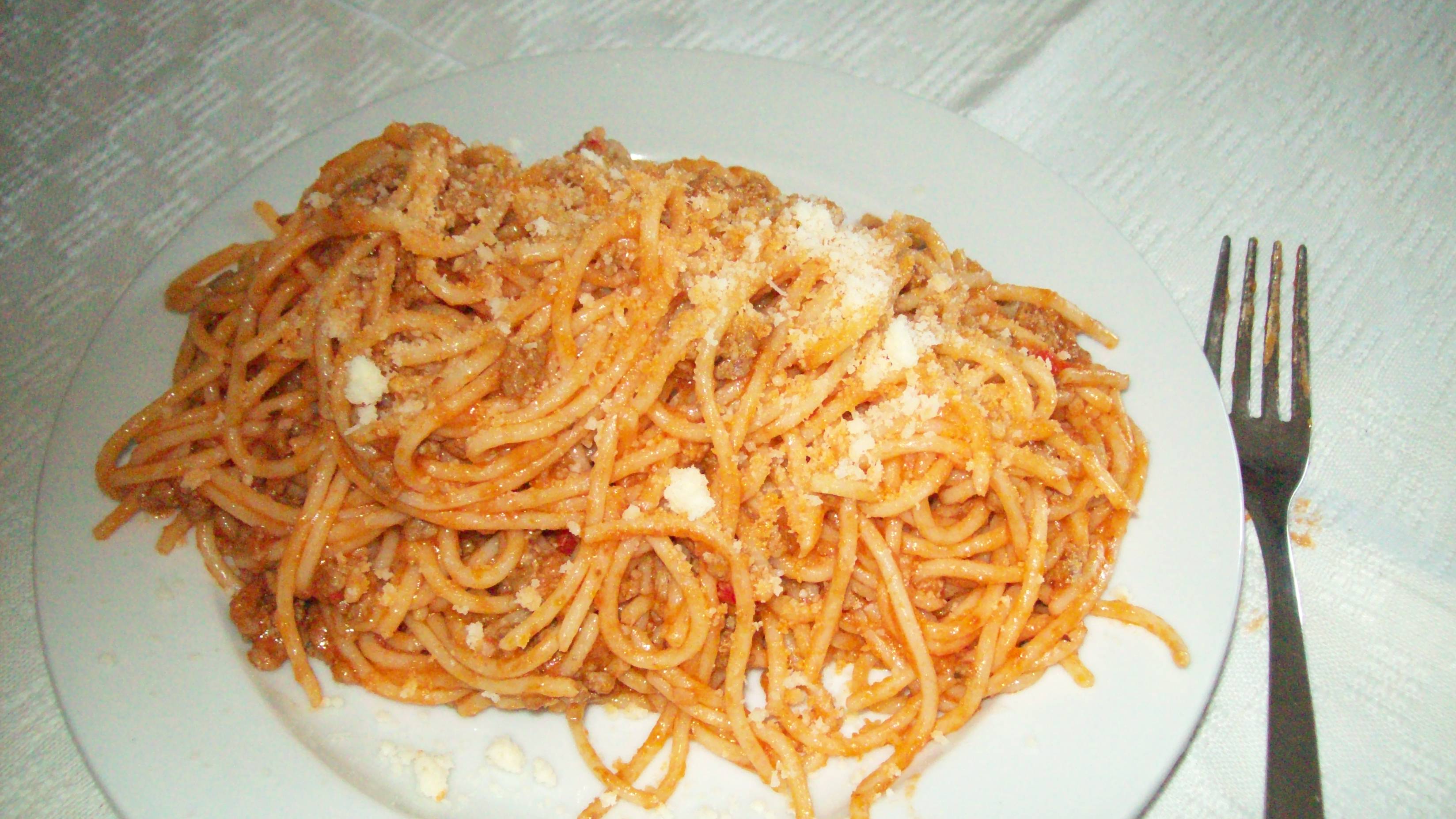 Spaghete bolognese