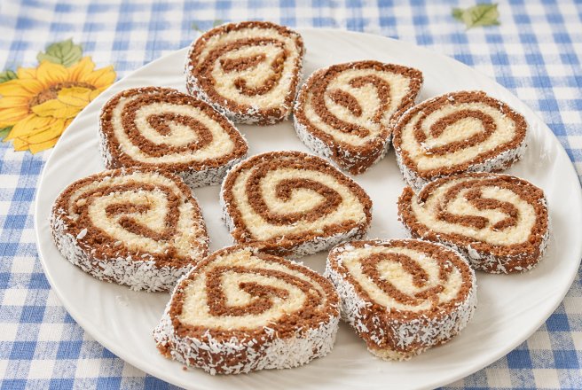 Desert rulada cu cocos