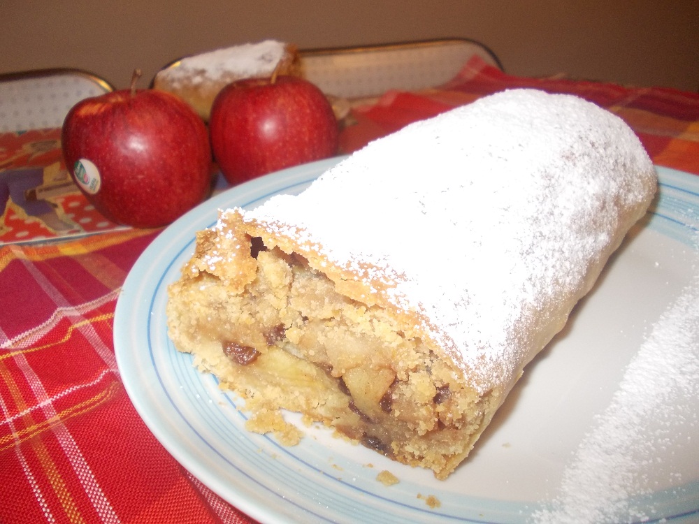 Strudel de mere (reteta bunicii italiene )