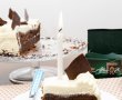 Tort de ciocolata cu toping de After Eight-3