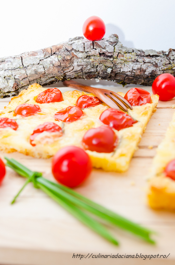 Tarta cu mozzarella, rosii cherry si chives