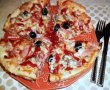 Pizza cu de toate si sos Bechamel-10