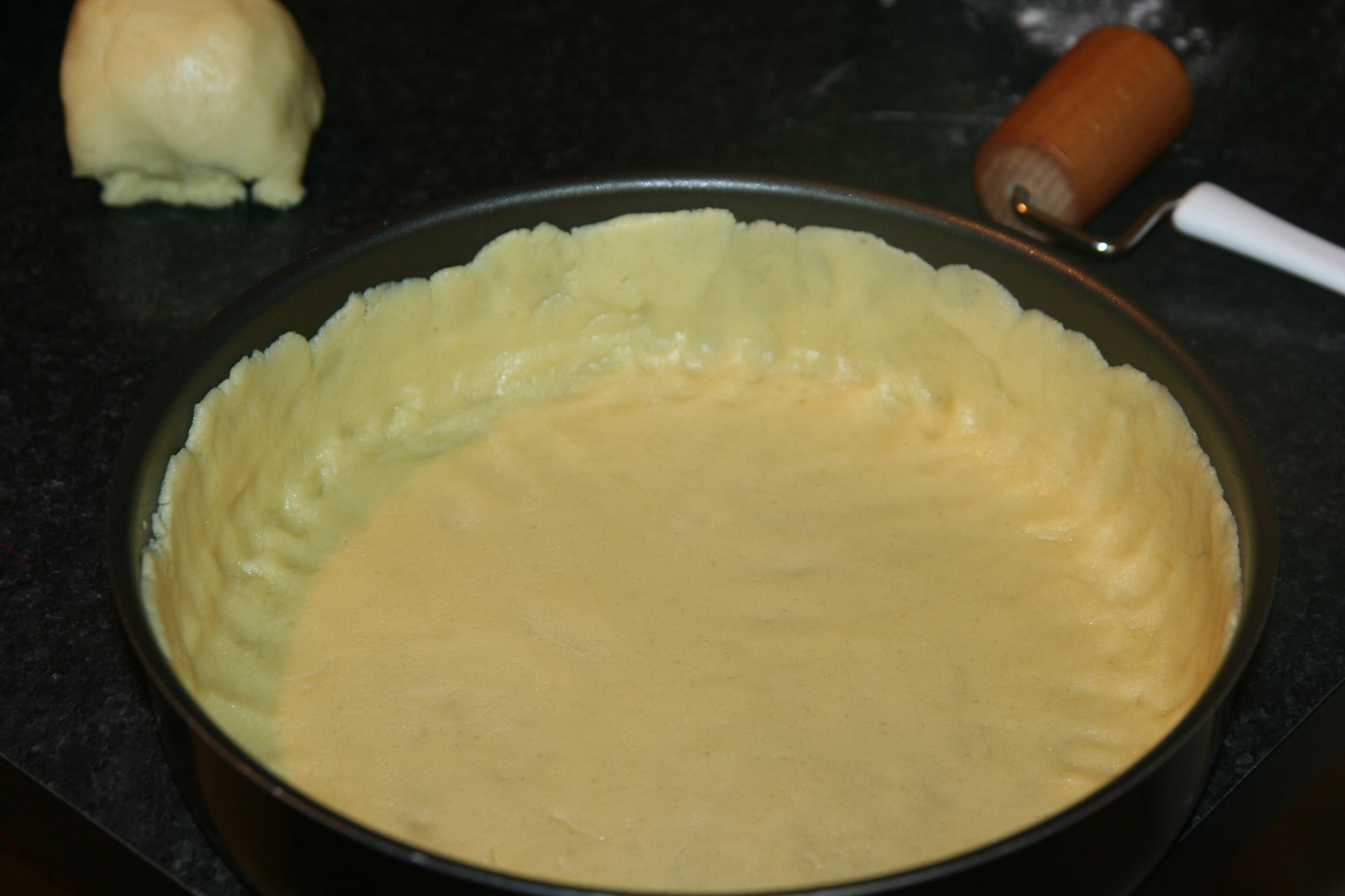 Torta della nonna (Tarta bunicii)