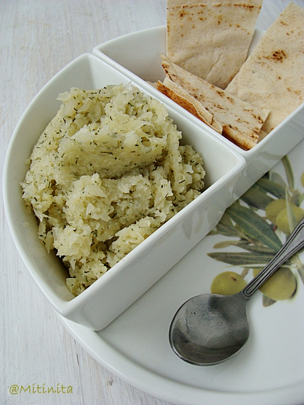 Salata de conopida cu usturoi si marar