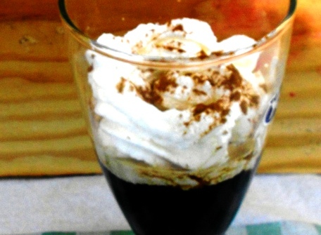 Irish coffee (cafea irlandeza)