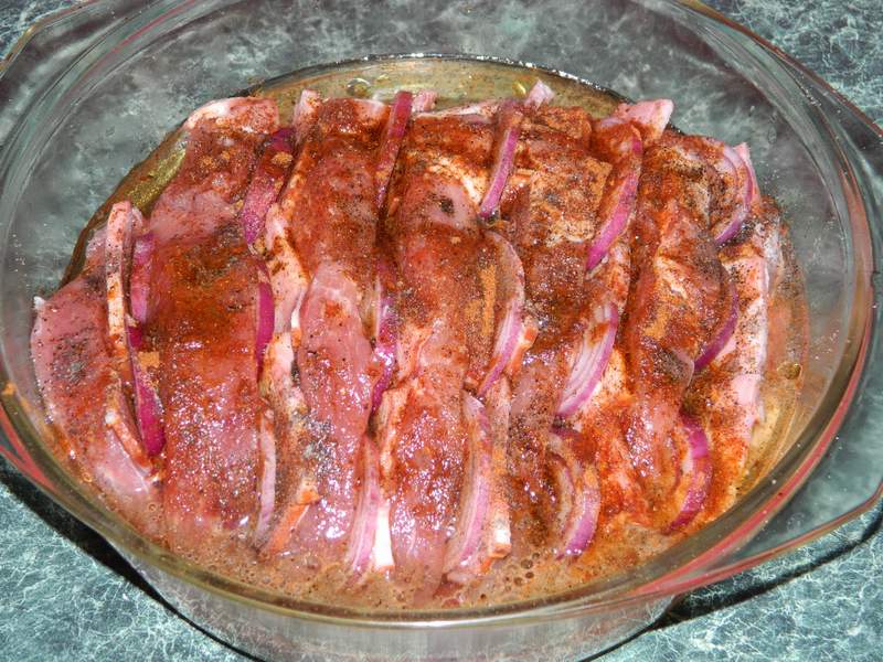 Ceafa de porc la cuptor cu bacon