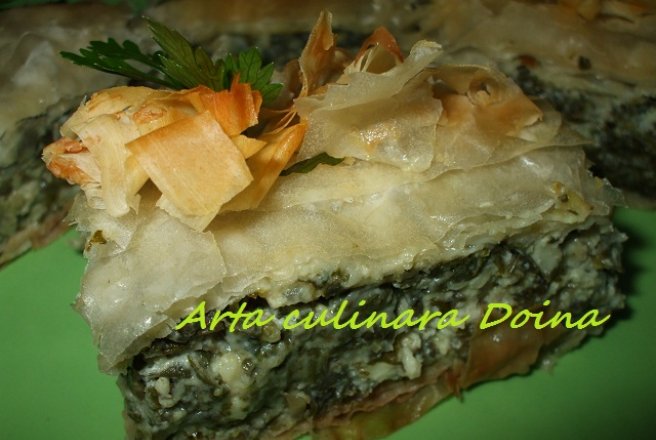 Placinta cu spanac si branza – Spanakopita (video)