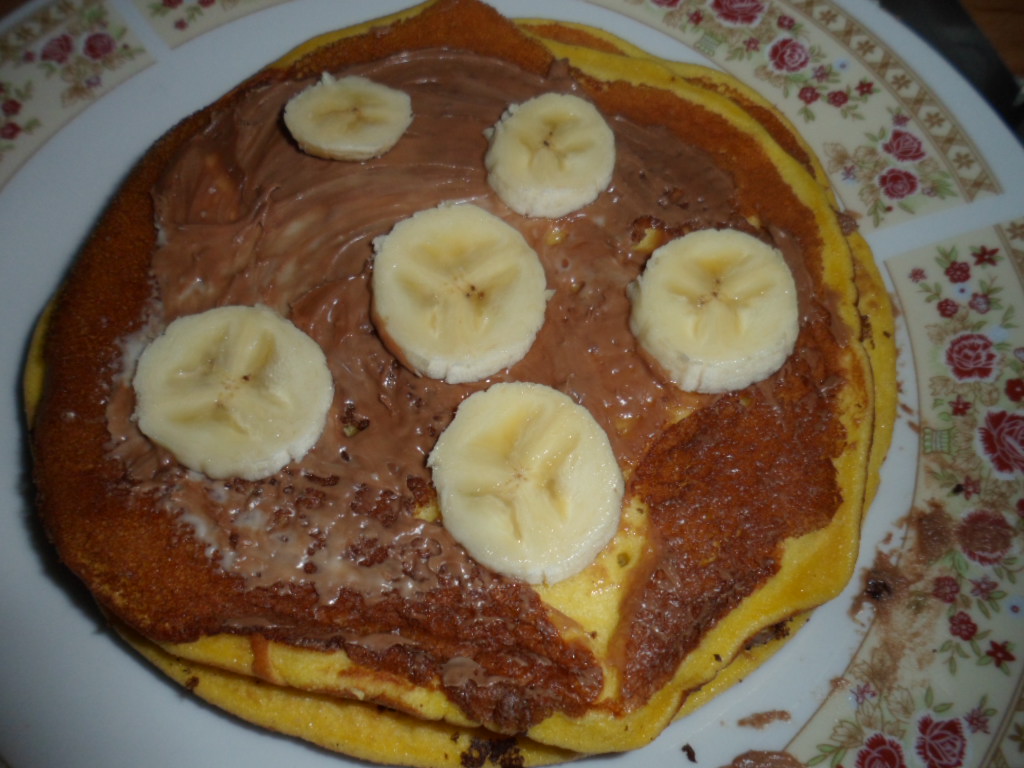 Pancakes cu Finetti si banane