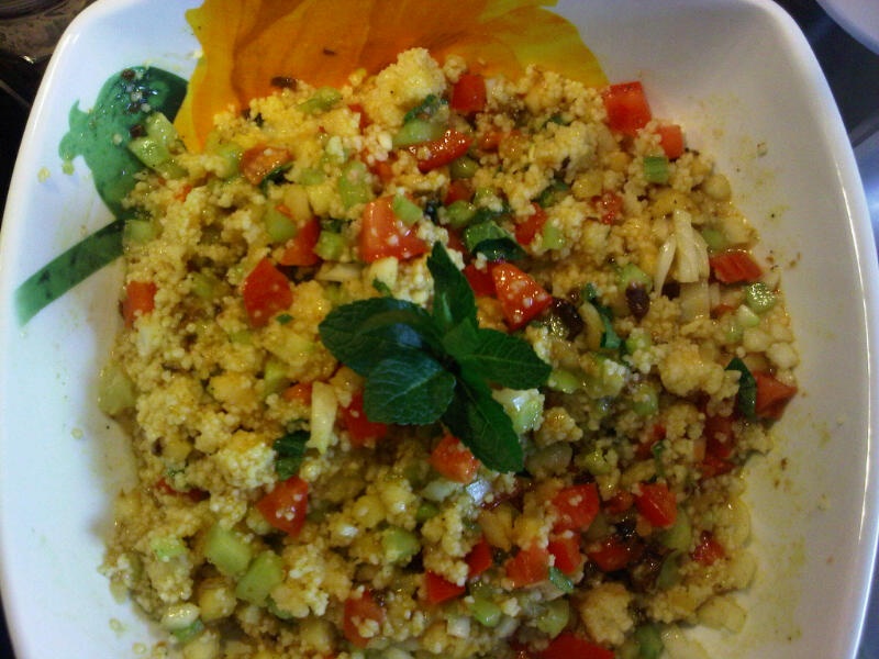 Salata aromata cu cuscus