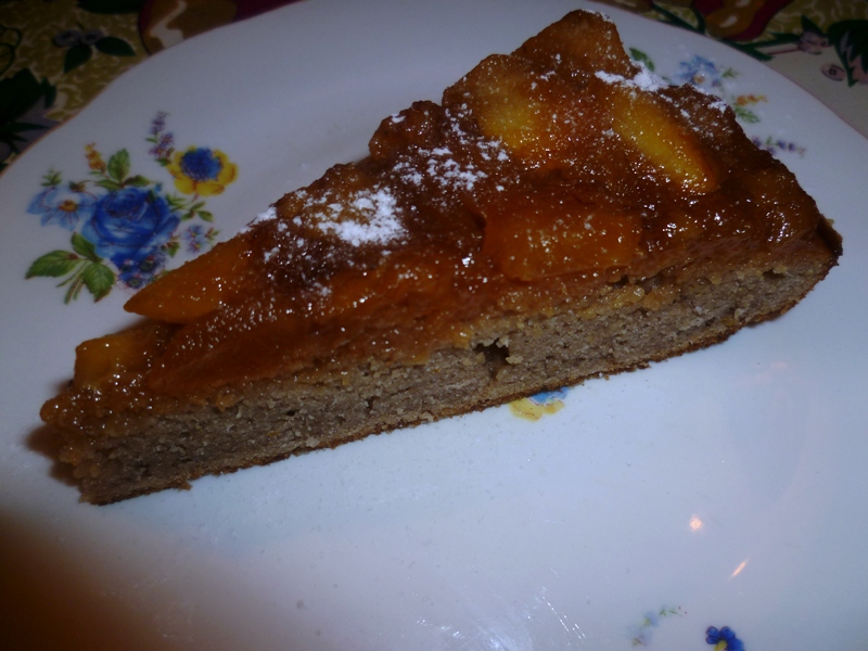 Tarta cu caramel de banane si mar