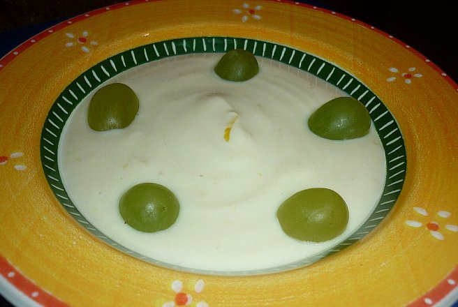 Crema cu SOYGURT cu struguri