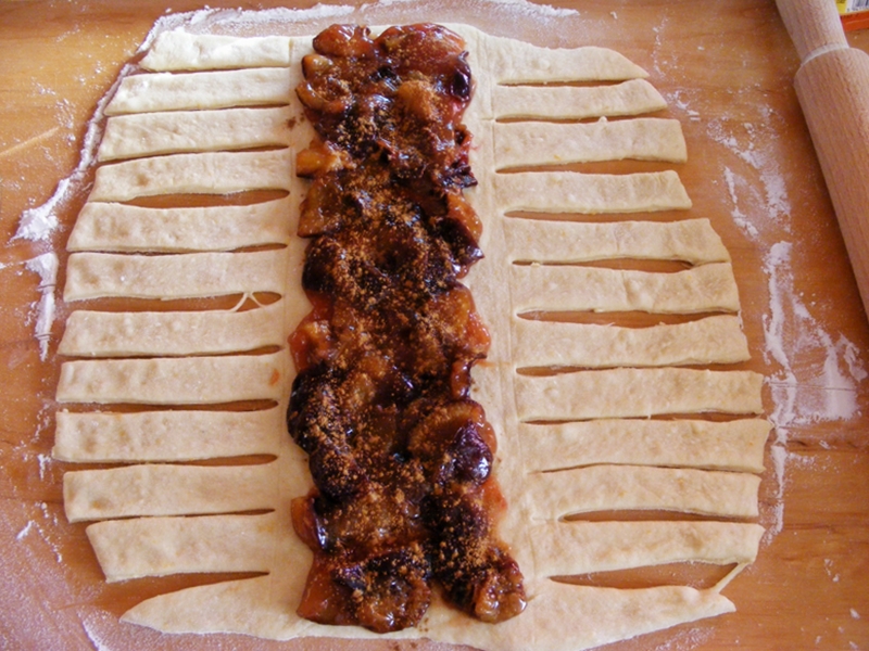 Strudel cu prune