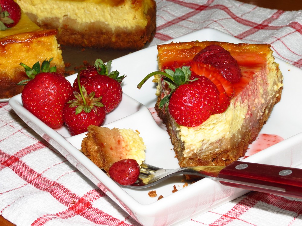 Cheesecake cu capsuni