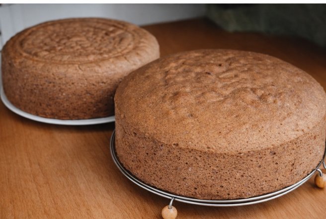 Reteta simpla pentru un blat de tort perfect