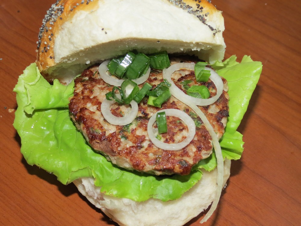 Cel mai bun hamburger de casa - The best home made hamburger