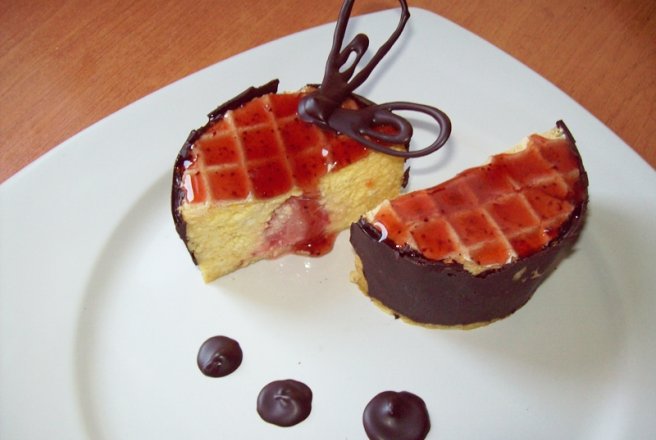 Cheescake cu foi de napolitana