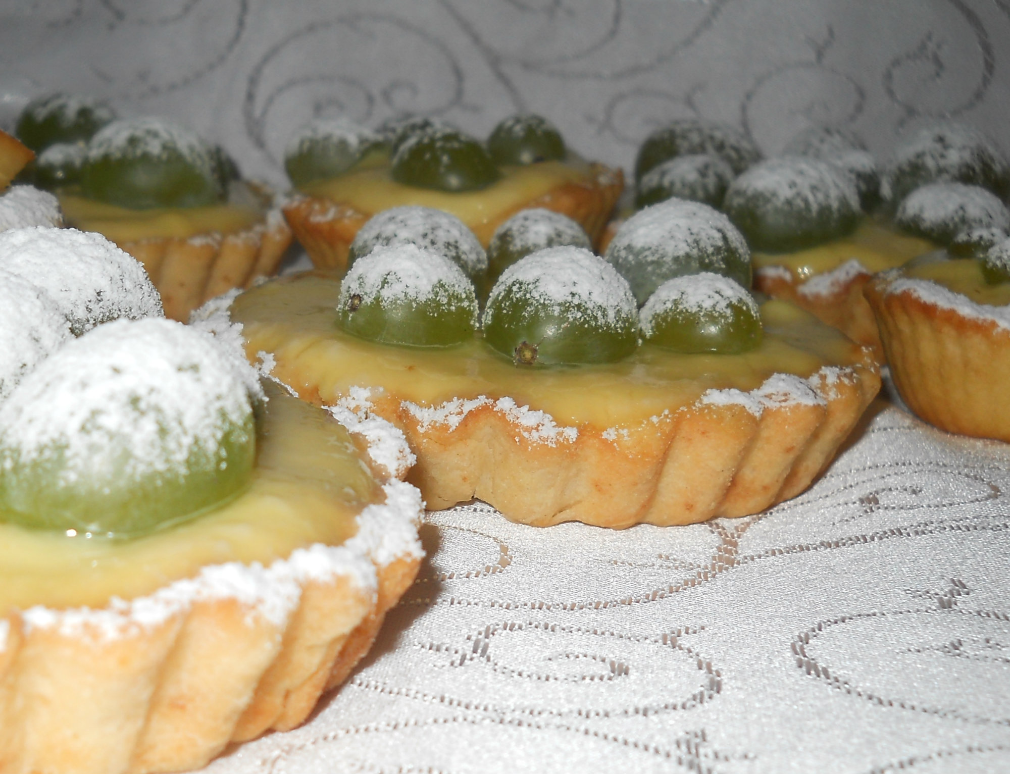 Mini tarte cu struguri