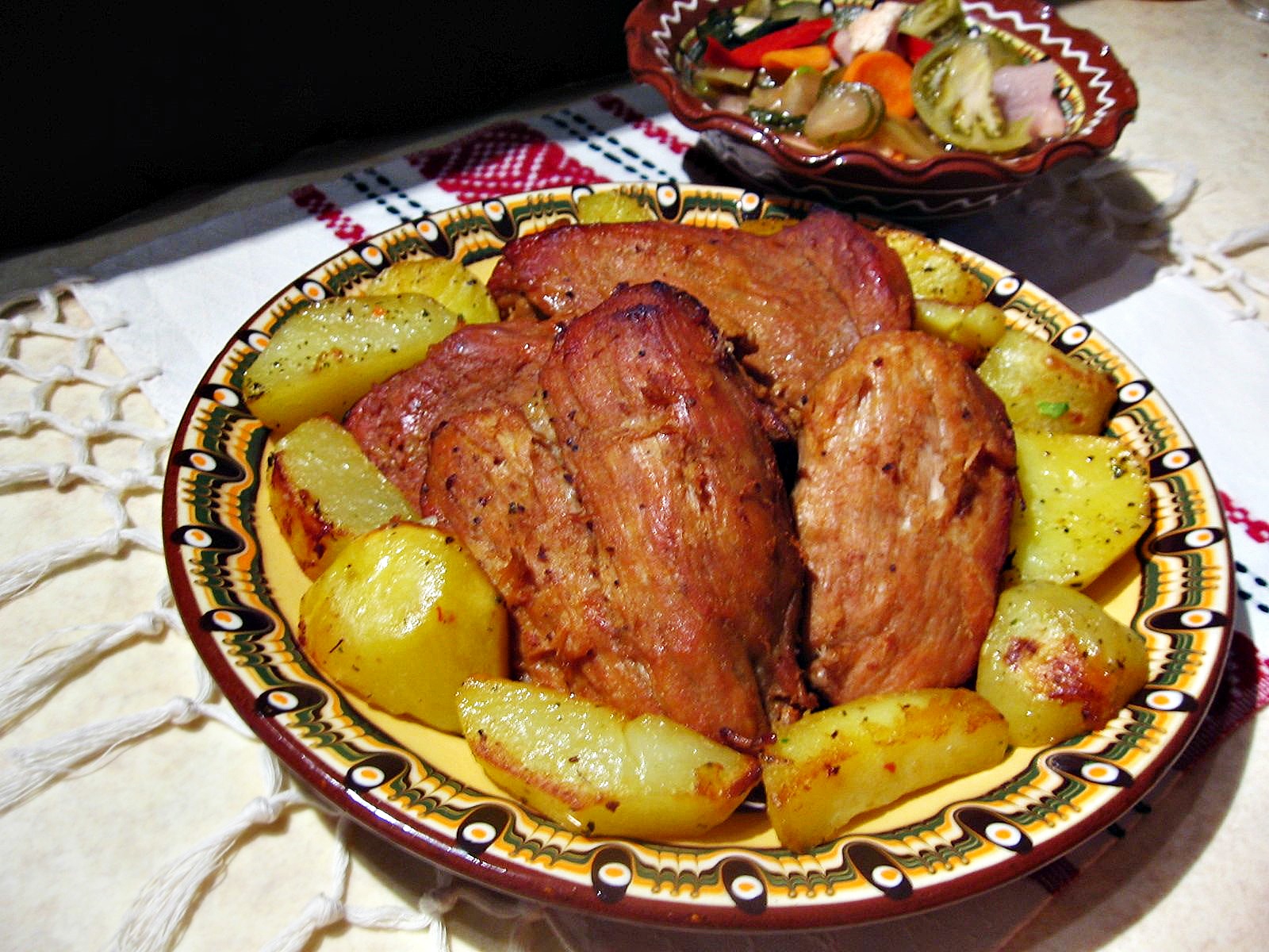 Friptura din carne de porc, macerata in bere neagra