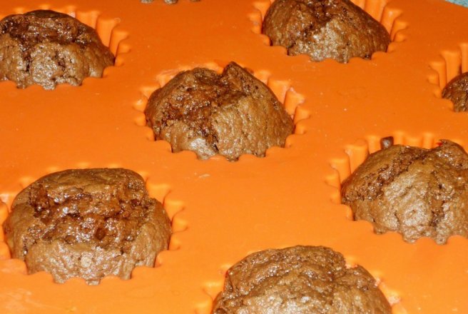 Muffins cu unt de arahide