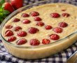 Clafoutis cu capsune-11