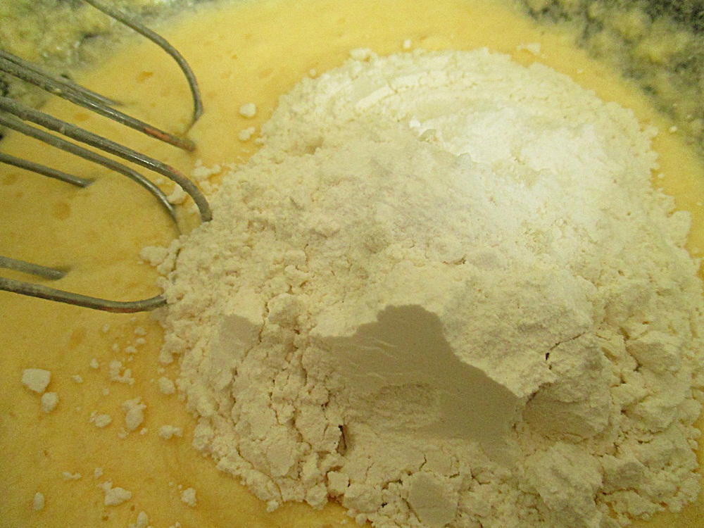Biscuiti cu portocala si pepite de ciocolata
