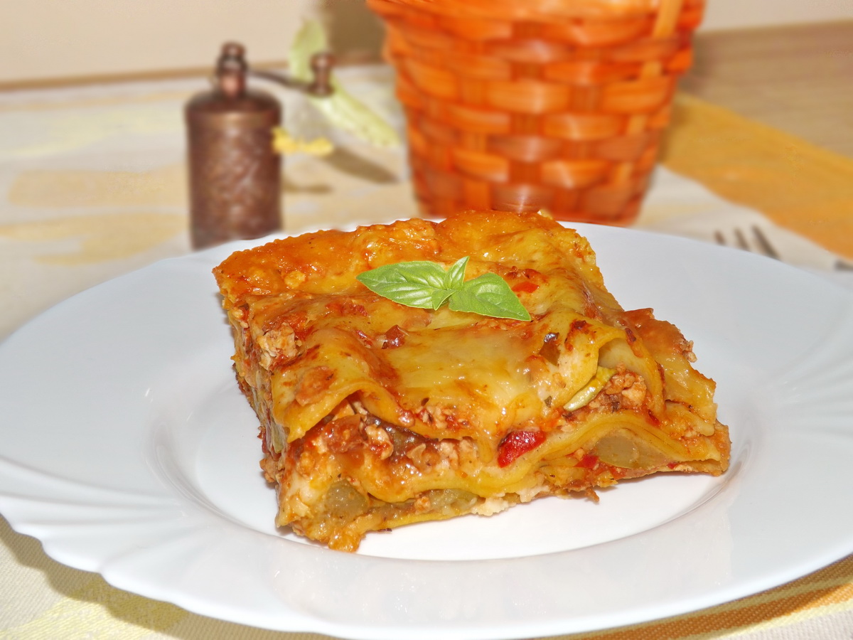 Lasagna cu piept de pui si dovlecel