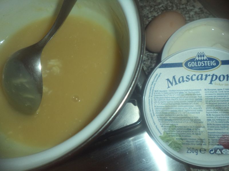 Negresa cu mascarpone