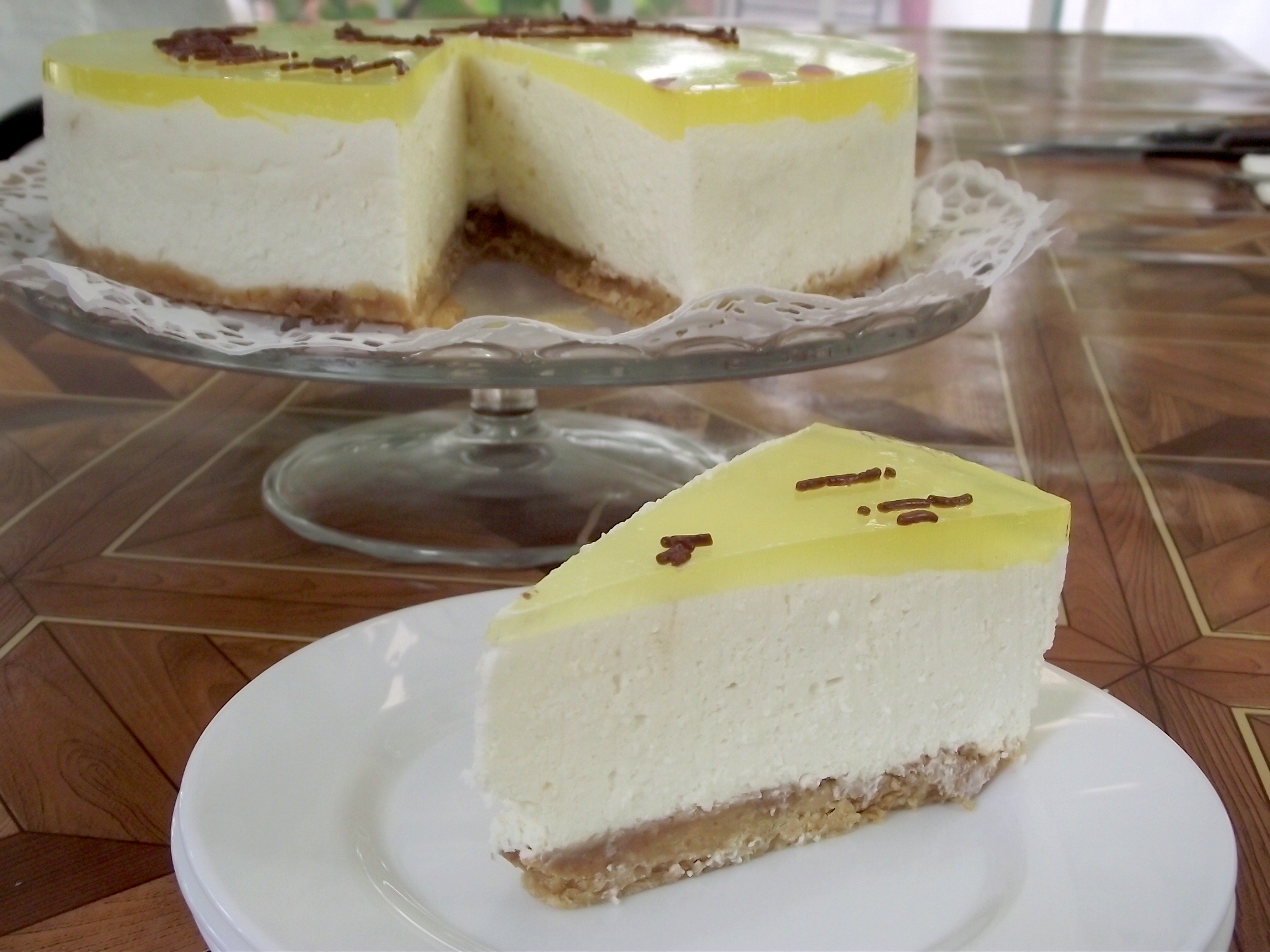 desert cheesecake simplu, cu lamaie ( fara coacere )