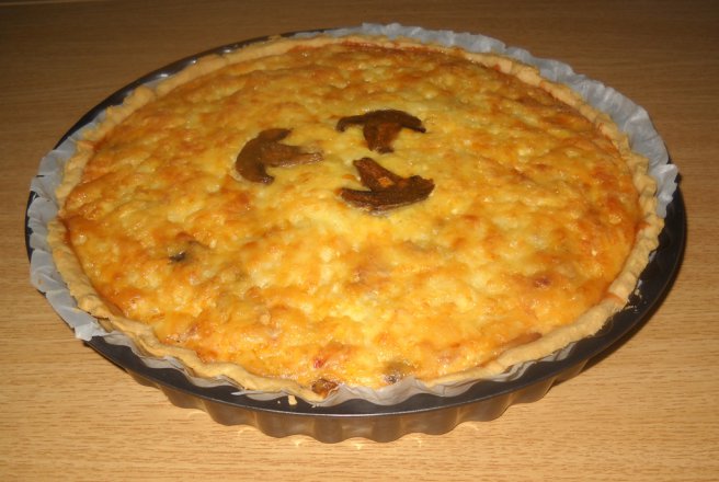 Tarta cu piept de pui si ciuperci