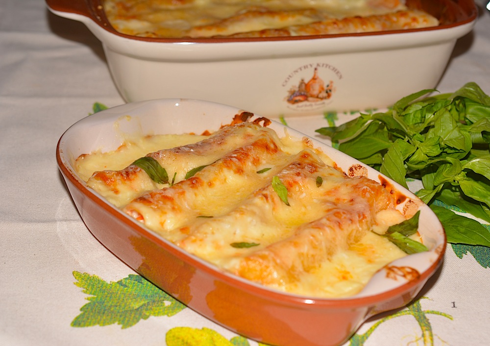 Cannelloni cu carne de pui