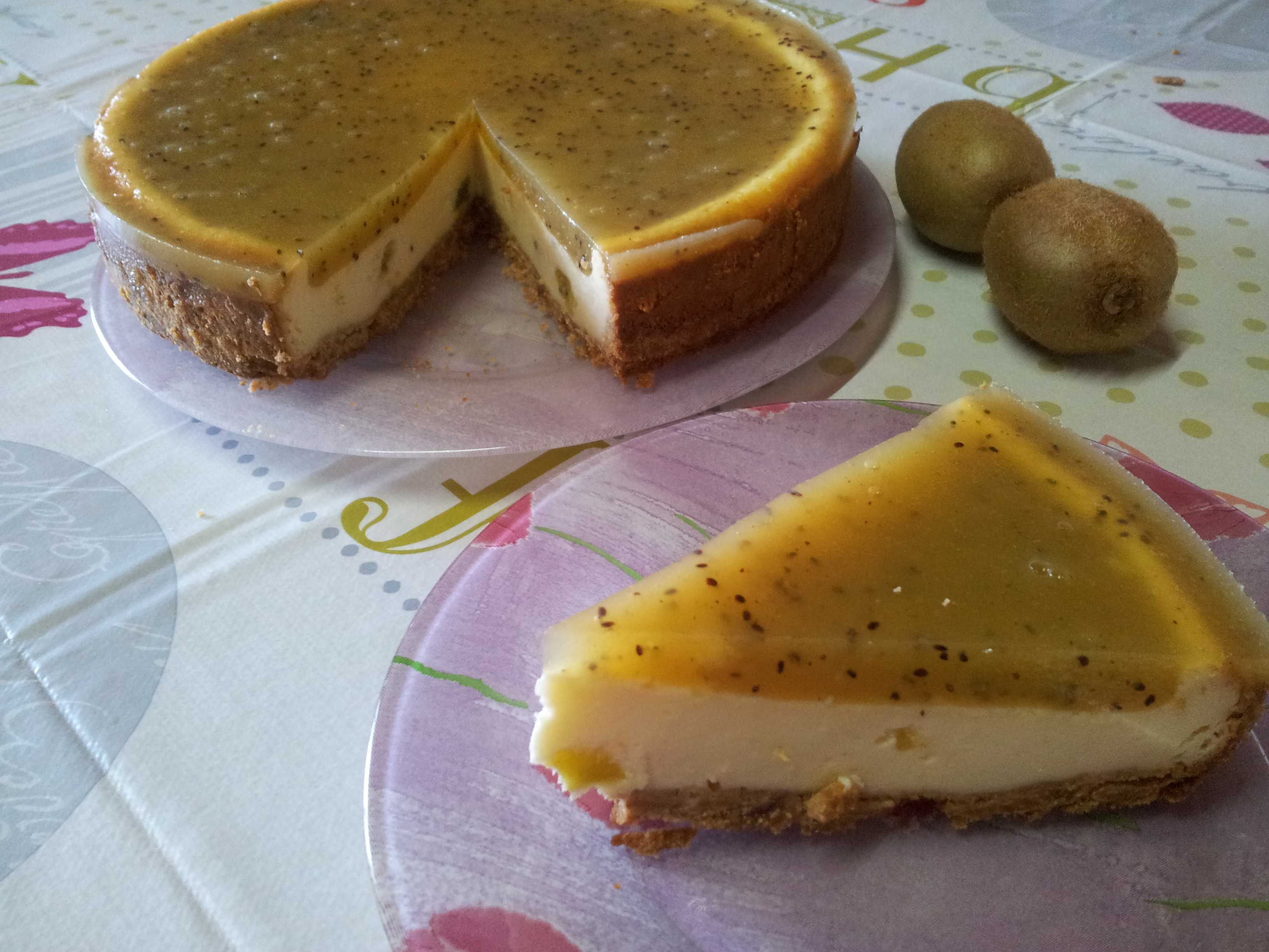 Cheescake cu jeleu de kiwi