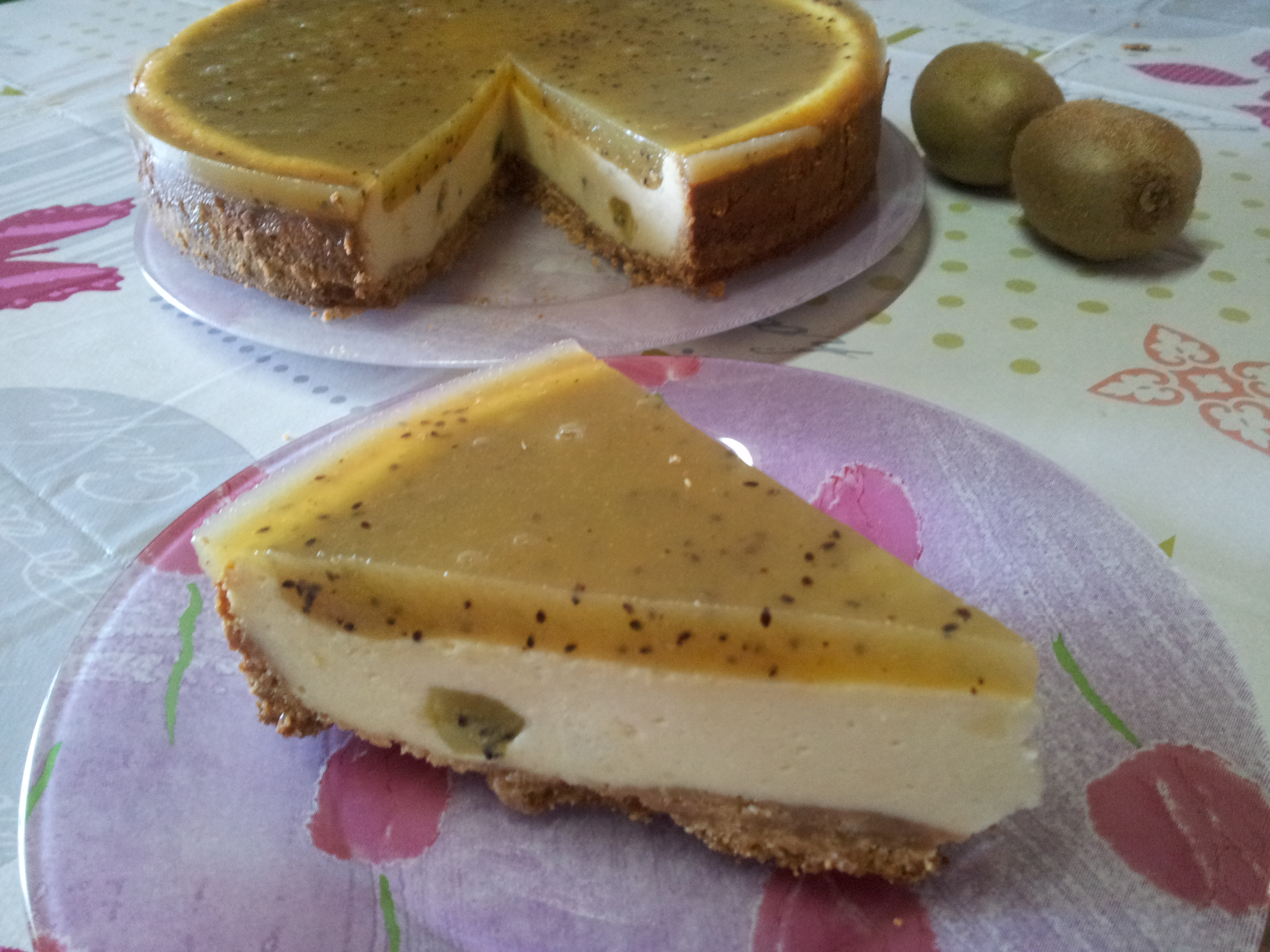 Cheescake cu jeleu de kiwi