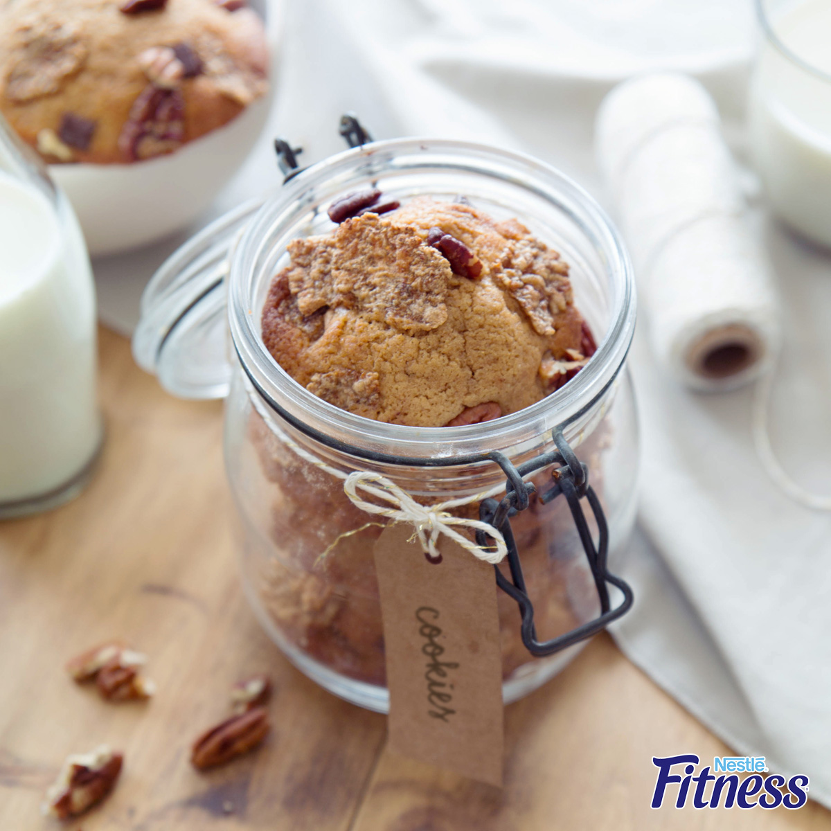 Fursecuri cu cereale integrale Nestlé Fitness si nuci pecan