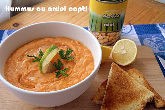 Hummus cu ardei copti